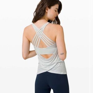 Lululemon Free to Be Wild 2-in-1 Tank, size 8, NWOT